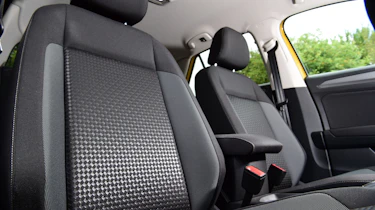 Volkswagen T-Roc Active - seats