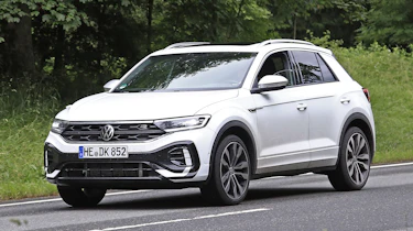 Volkswagen T-Roc - spyshot 9