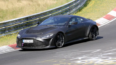 Aston Martin Vantage V12