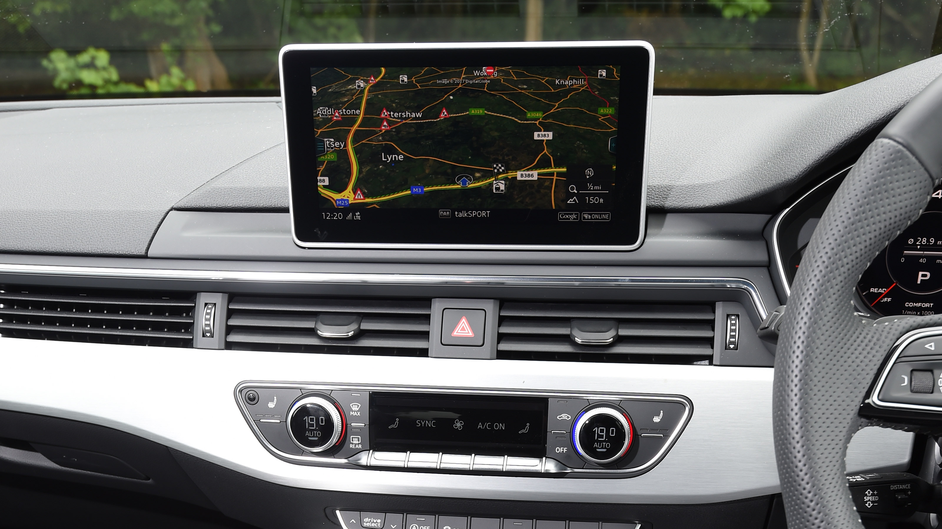 Used Audi A4 Mk5 - infotainment