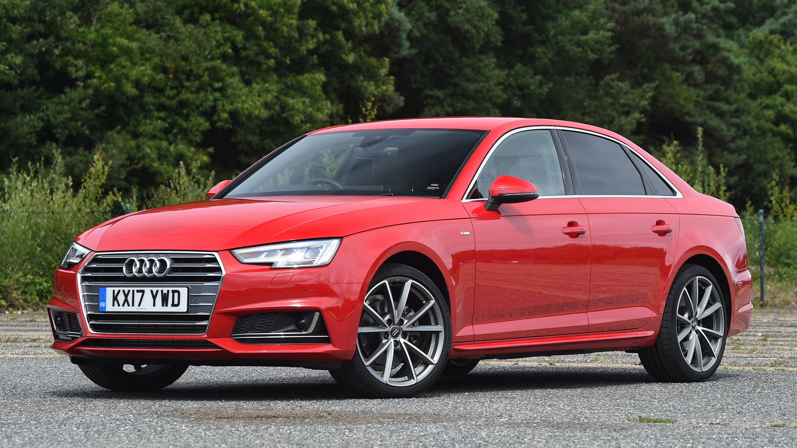 Used Audi A4 Mk5 - front
