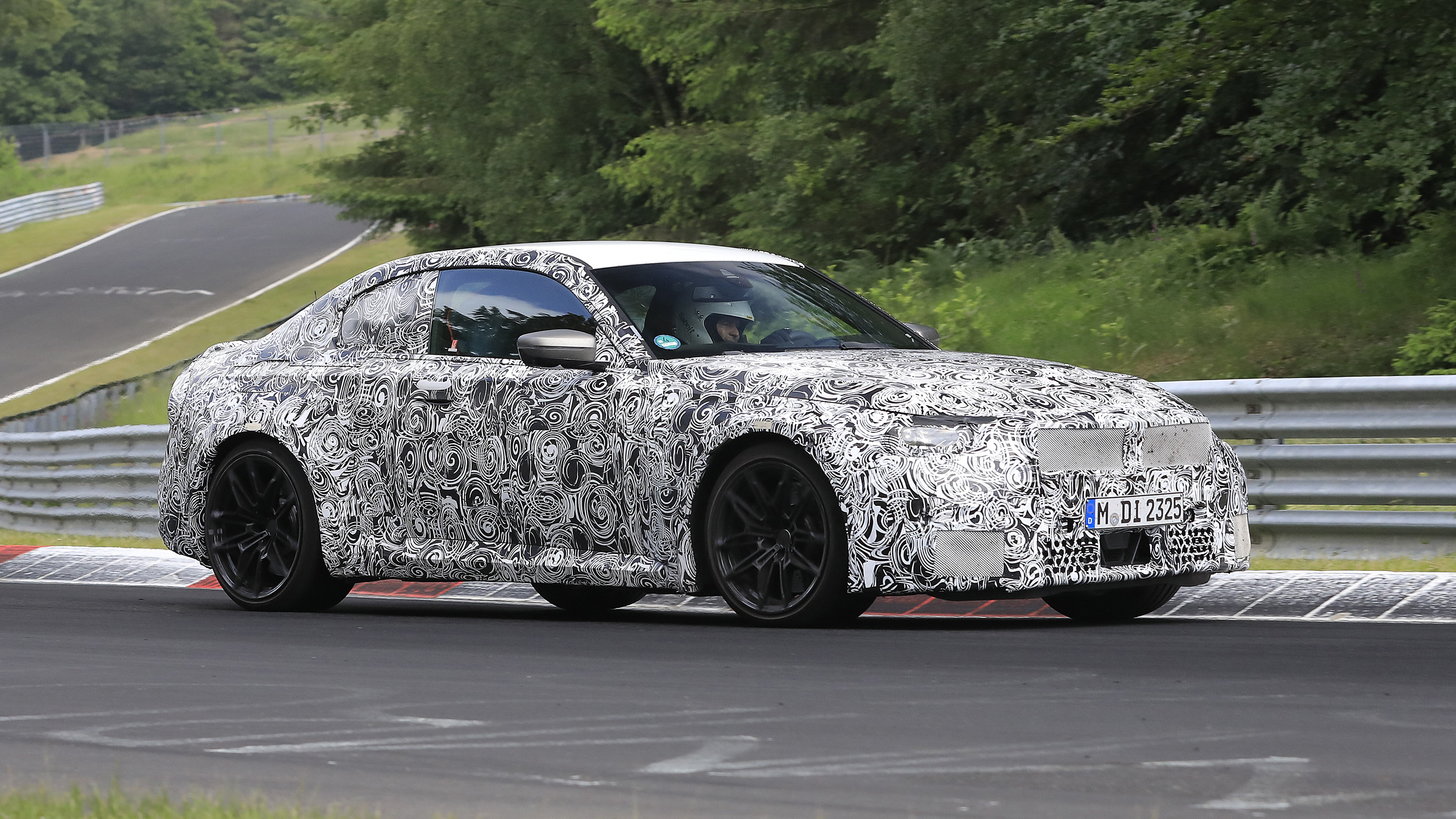 BMW M2 spy - front