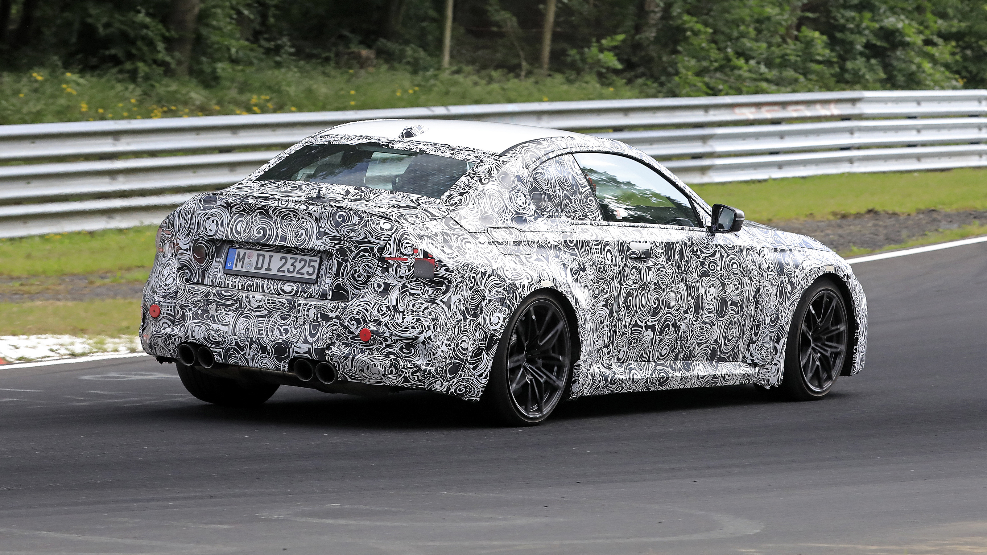 BMW M2 spy - rear