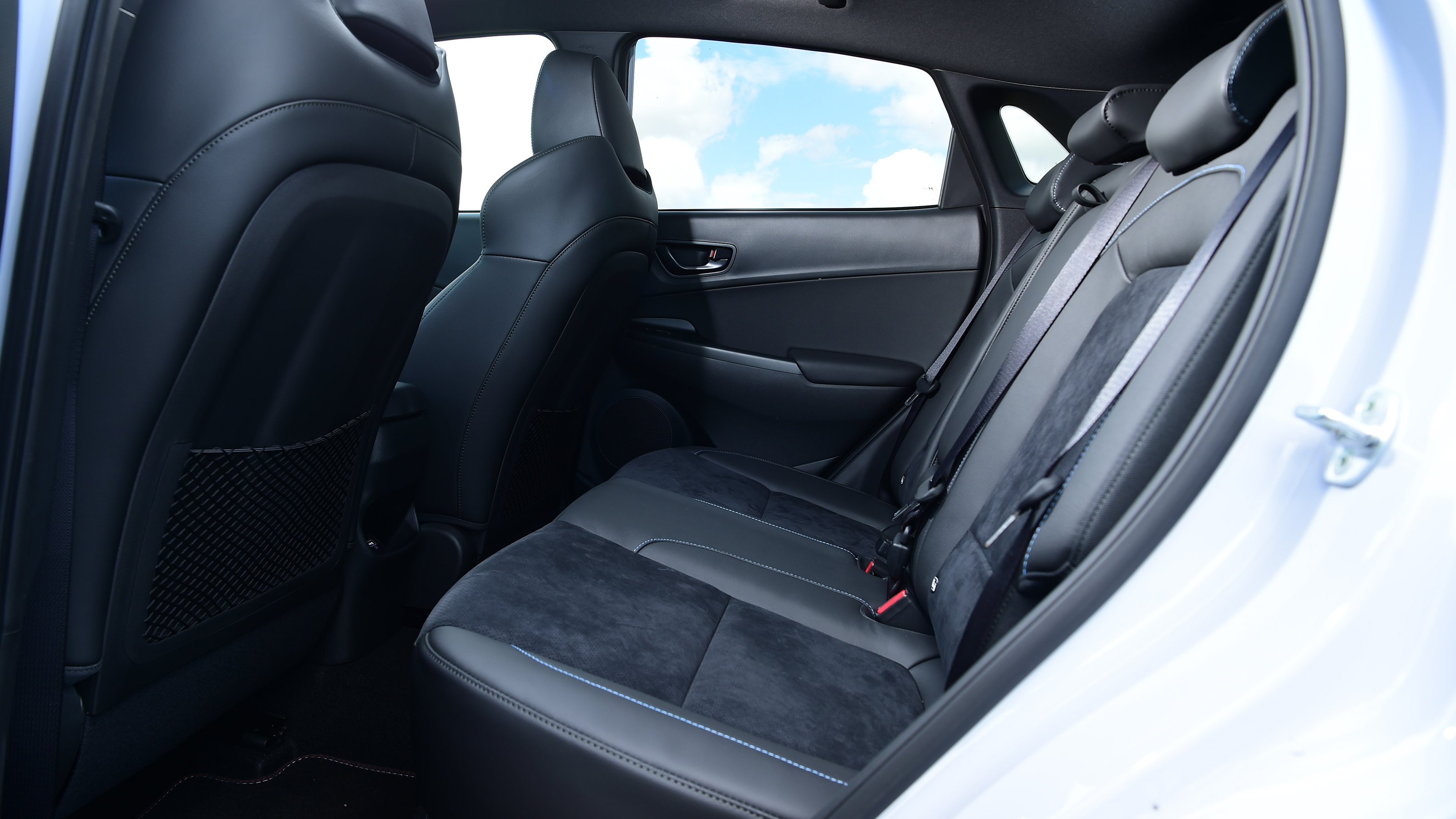 Hyundai Kona N - rear seats