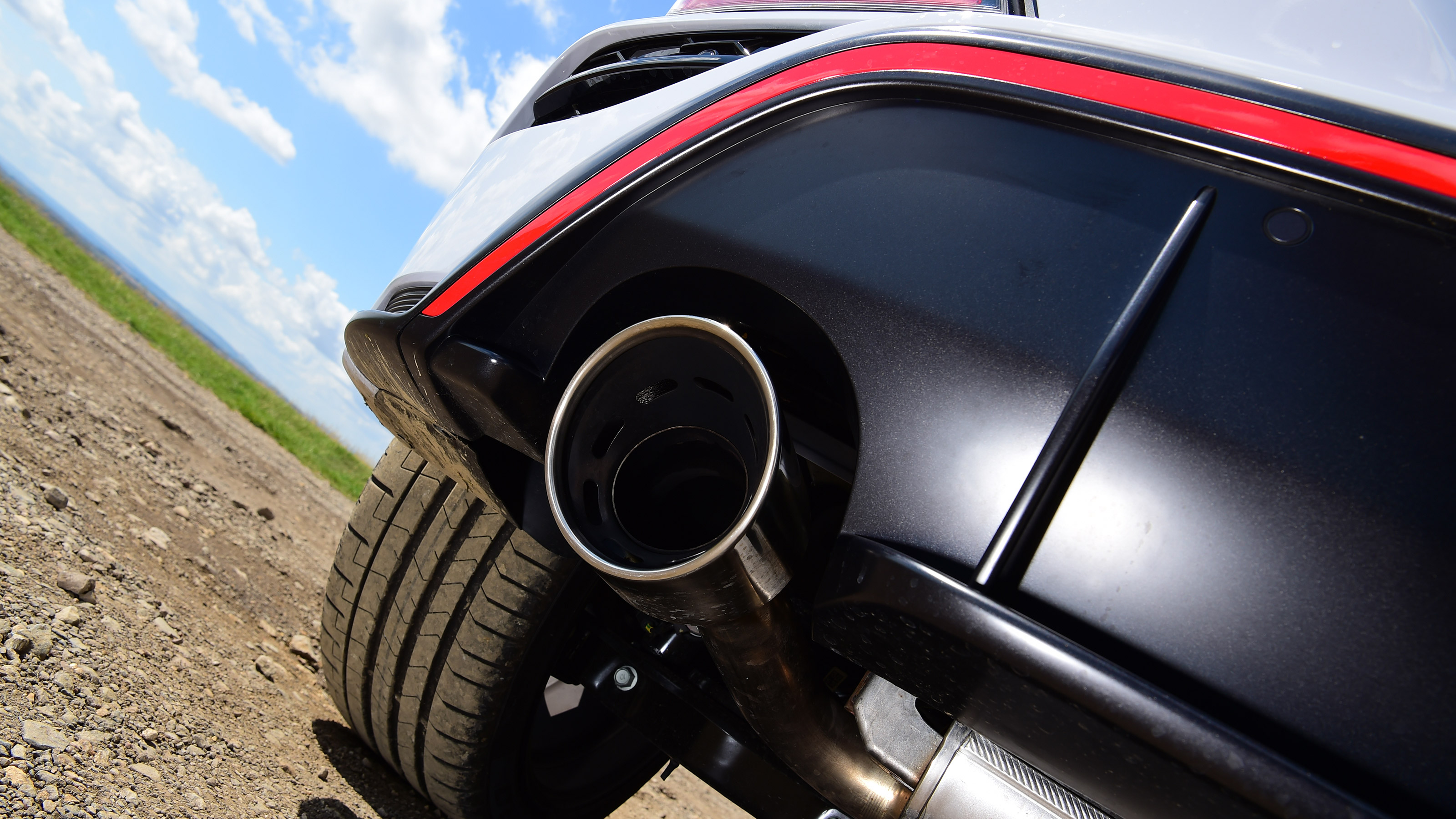Hyundai Kona N - exhaust