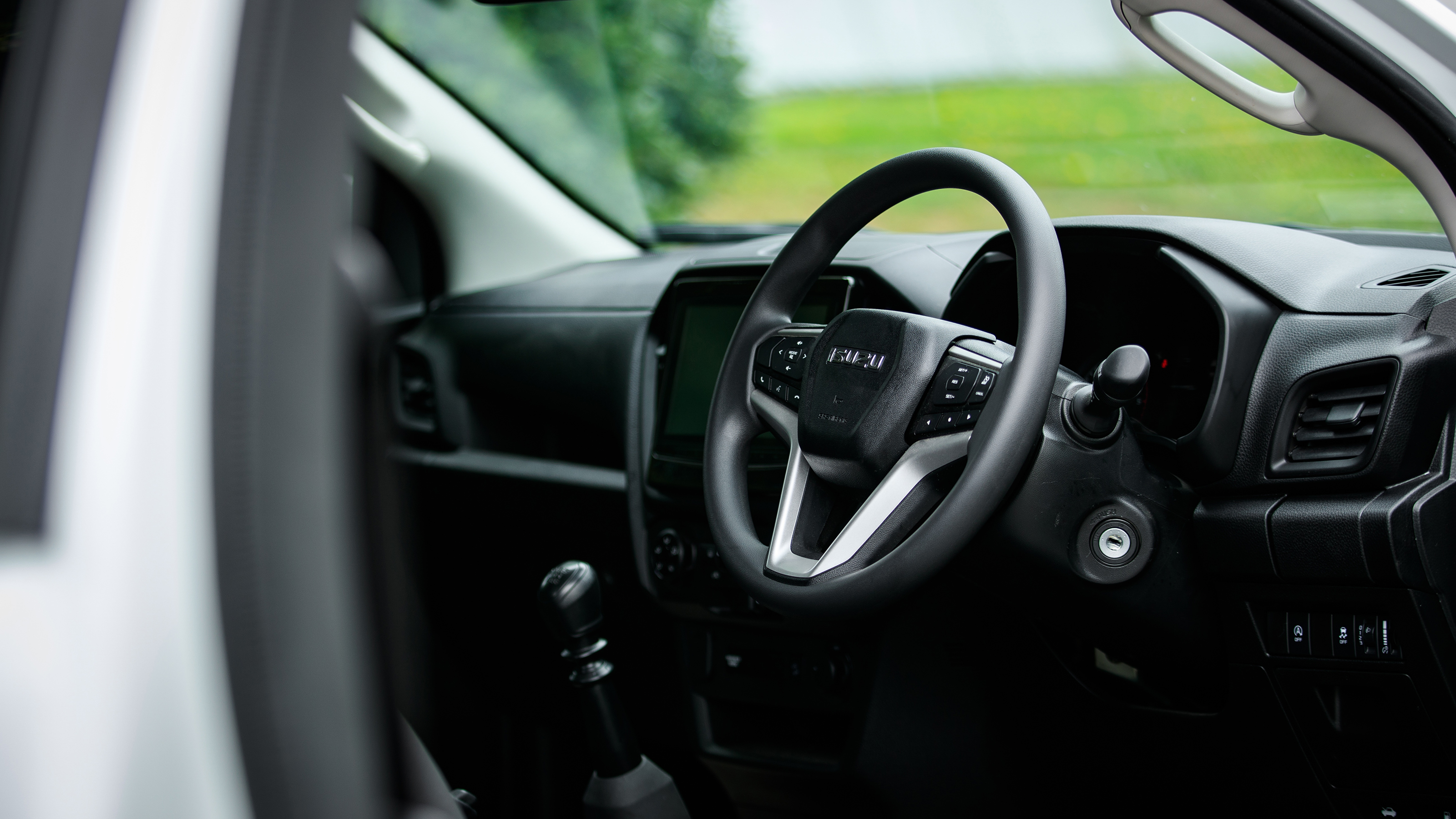Isuzu D-Max tipper conversion
