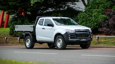 Isuzu D-Max tipper conversion
