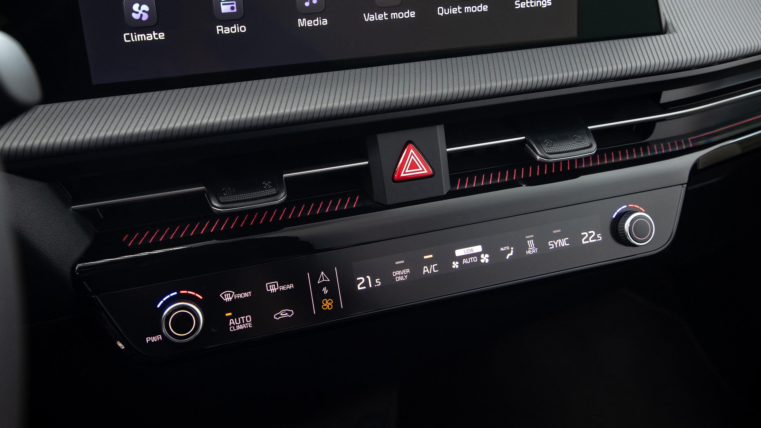 Kia EV6 - dash