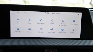 Kia EV6 - screen