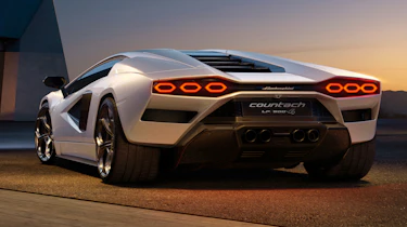 Lamborghini Countach LPI 800-4 rear