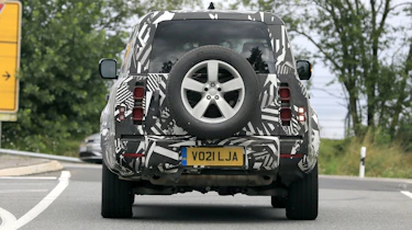 Land Rover Defender 130