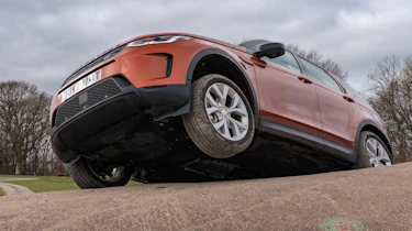 Land Rover Discovery Sport final report - off-road