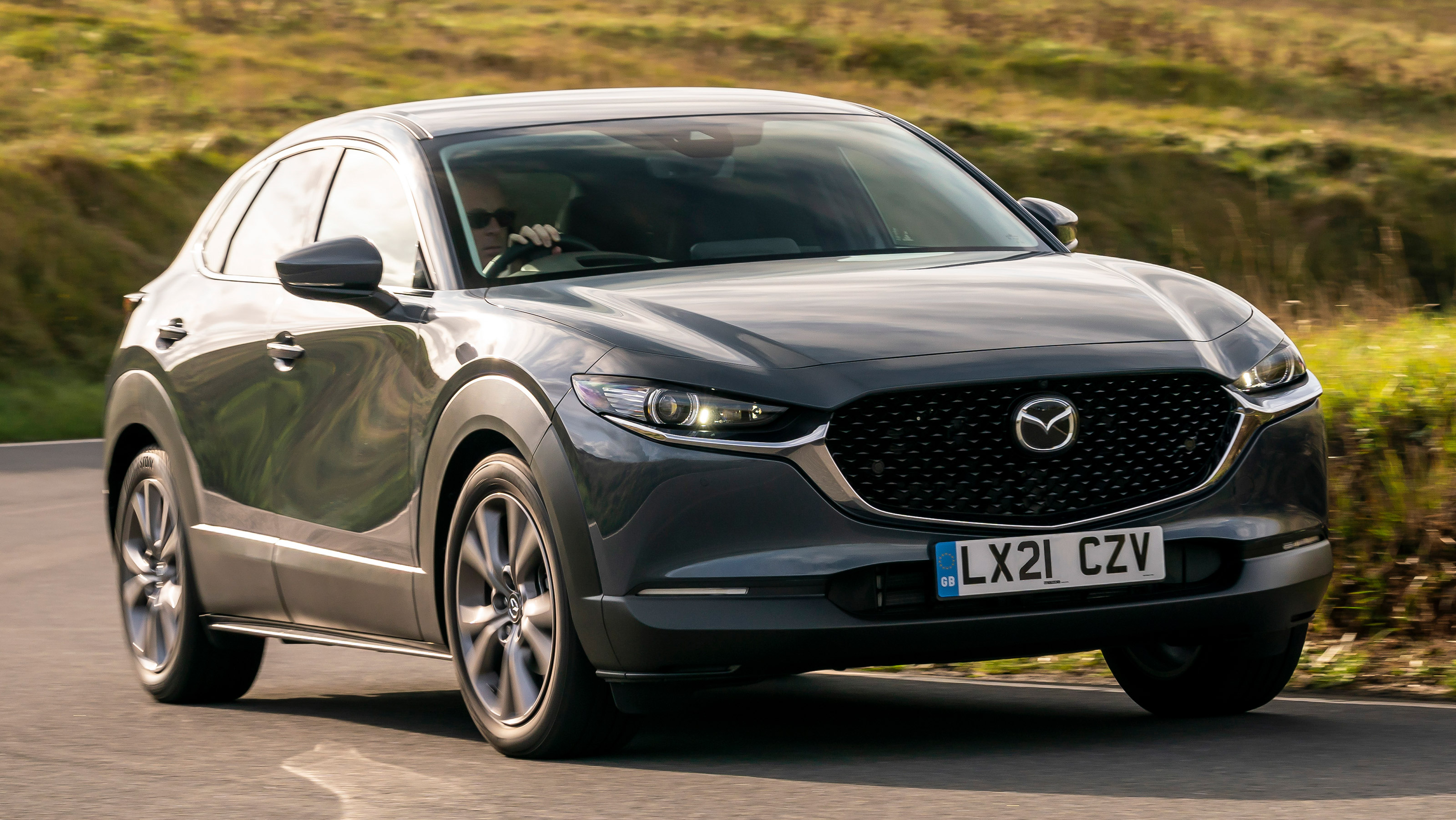 Mazda CX-30 e-Skyactiv X - front cornering