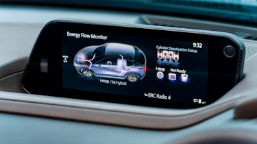 Mazda CX-30 e-Skyactiv X - infotainment