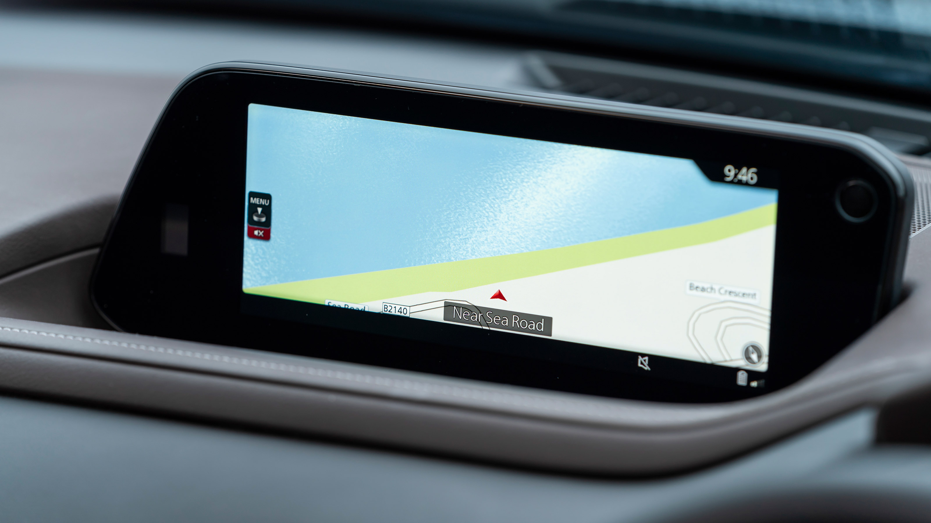 Mazda CX-30 e-Skyactiv X - sat-nav