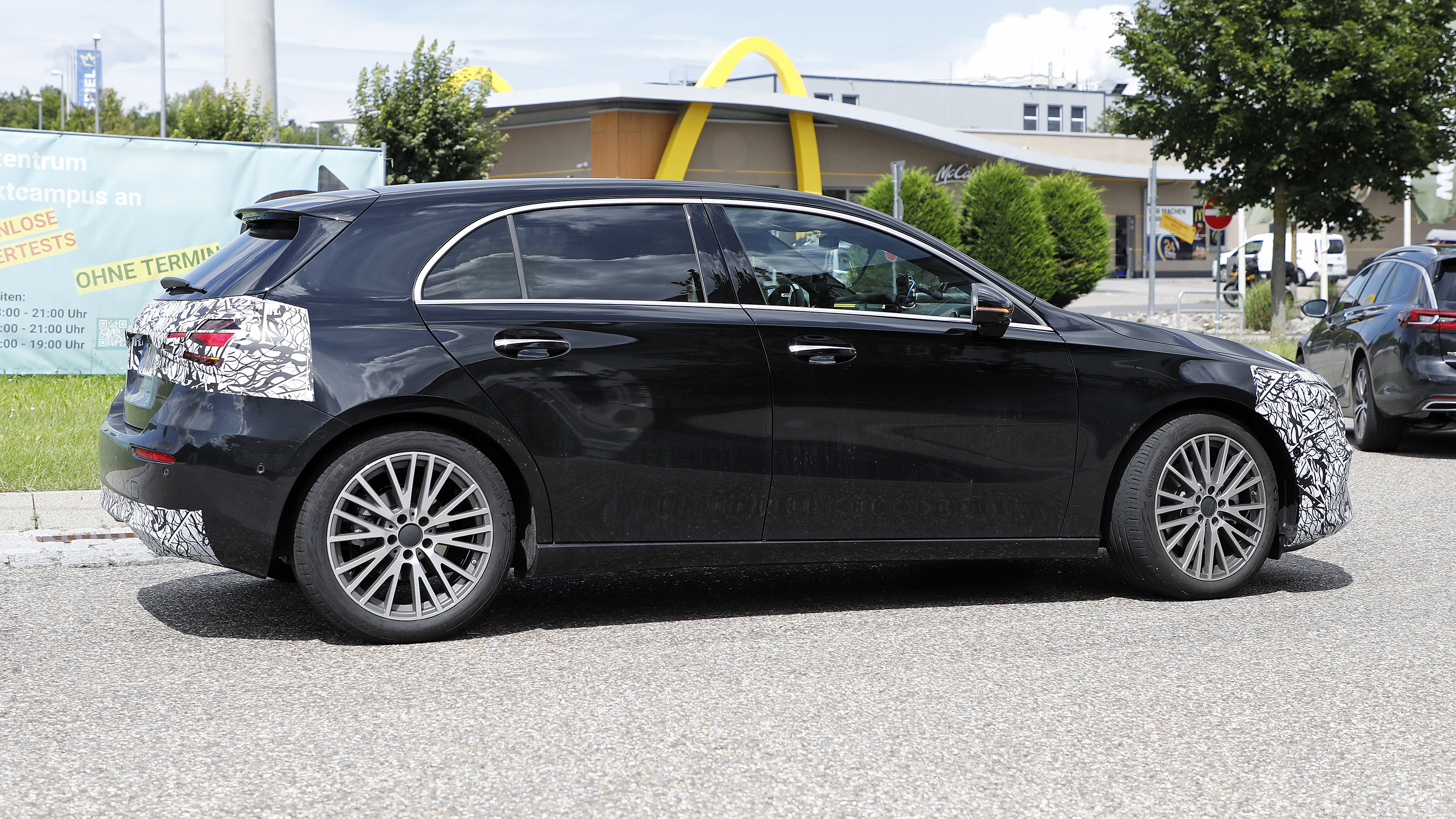 New 2022 Mercedes A-Class facelift - side