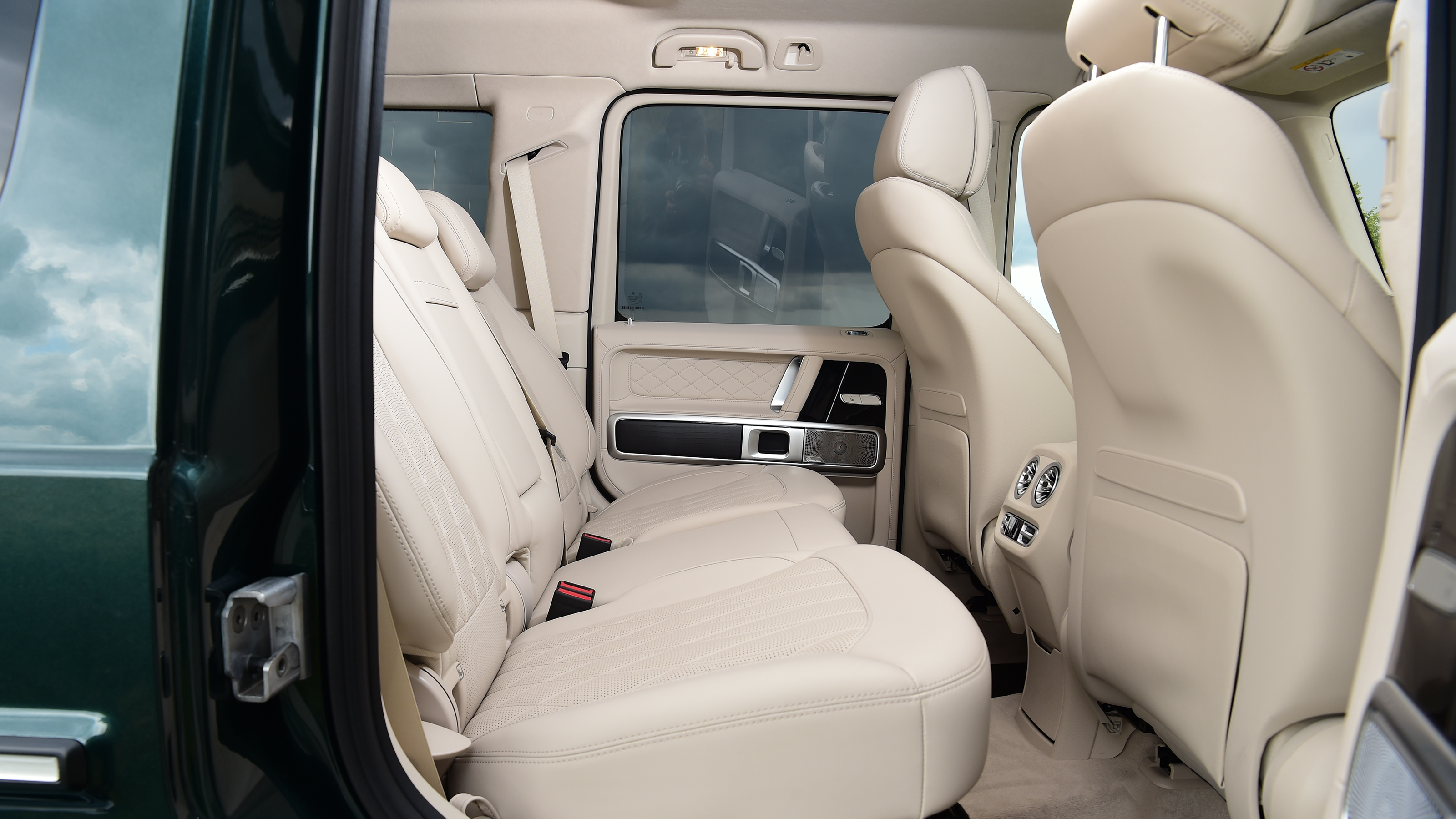 Mercedes G 400 d 2021 review 