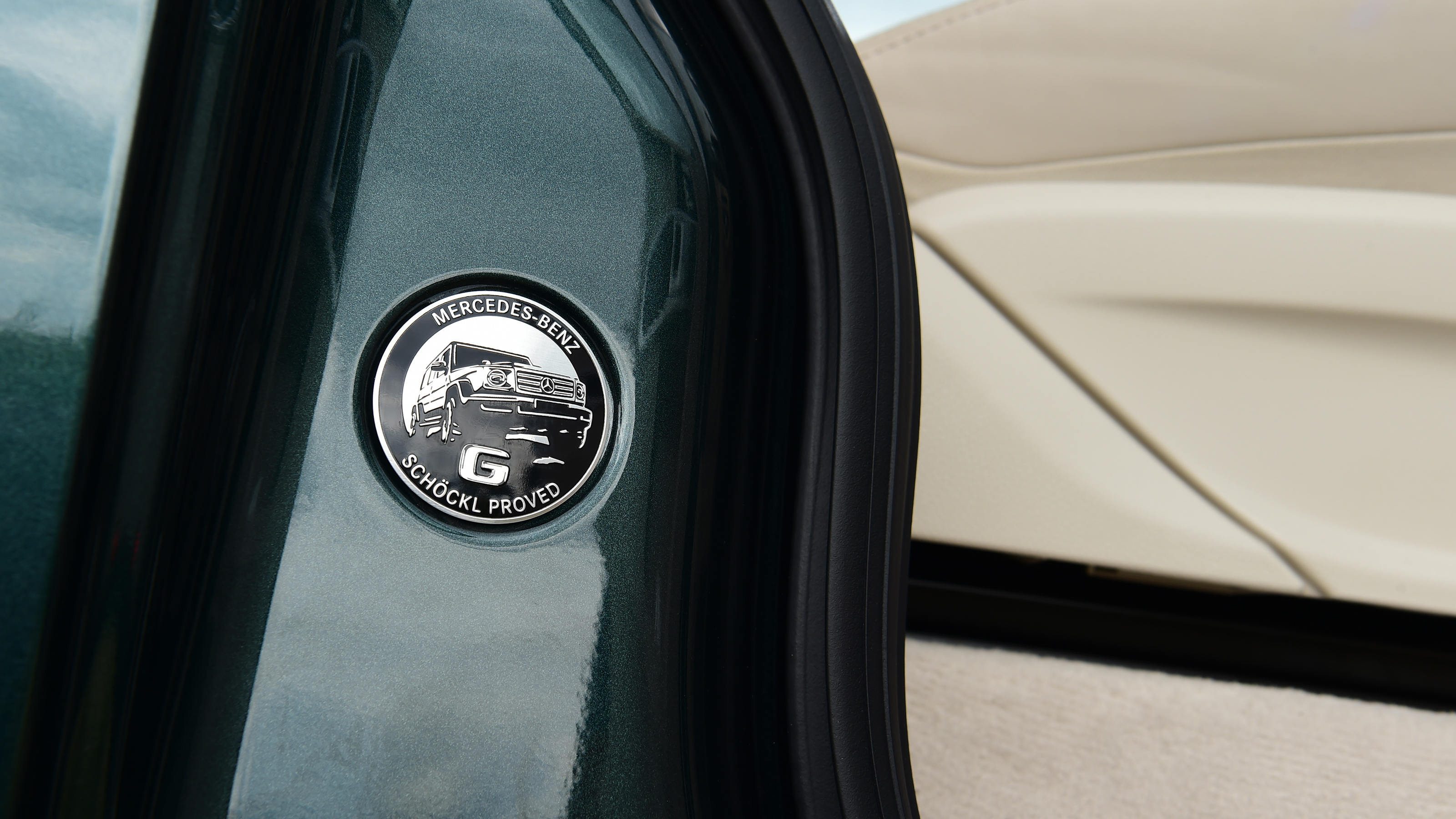 Mercedes G 400 d 2021 review 