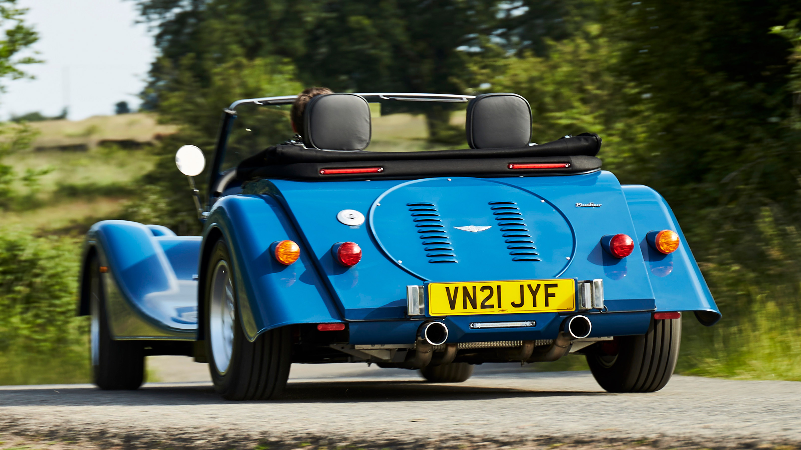 Morgan Plus Four - rear cornering