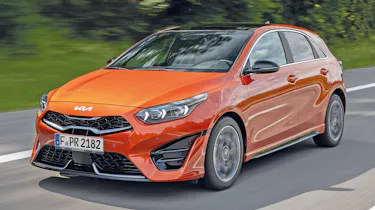 Kia Ceed - front
