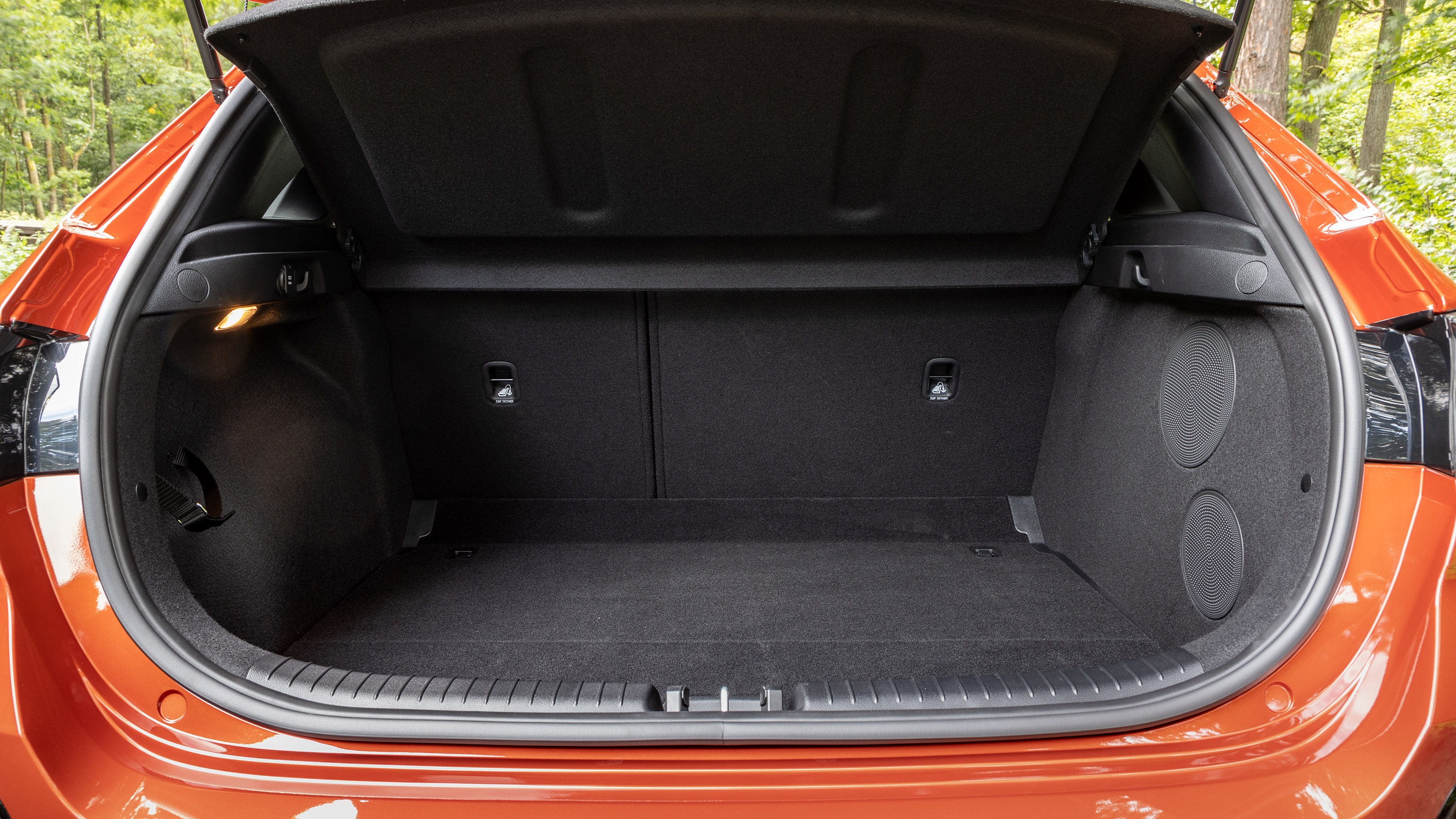 Kia Ceed - boot