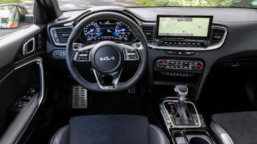 Kia Ceed - dash