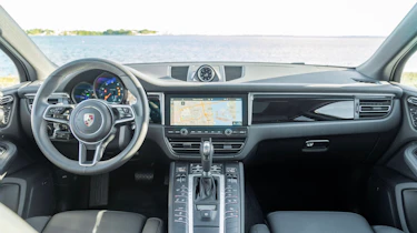 Porsche Macan 2.0 2021 - interior
