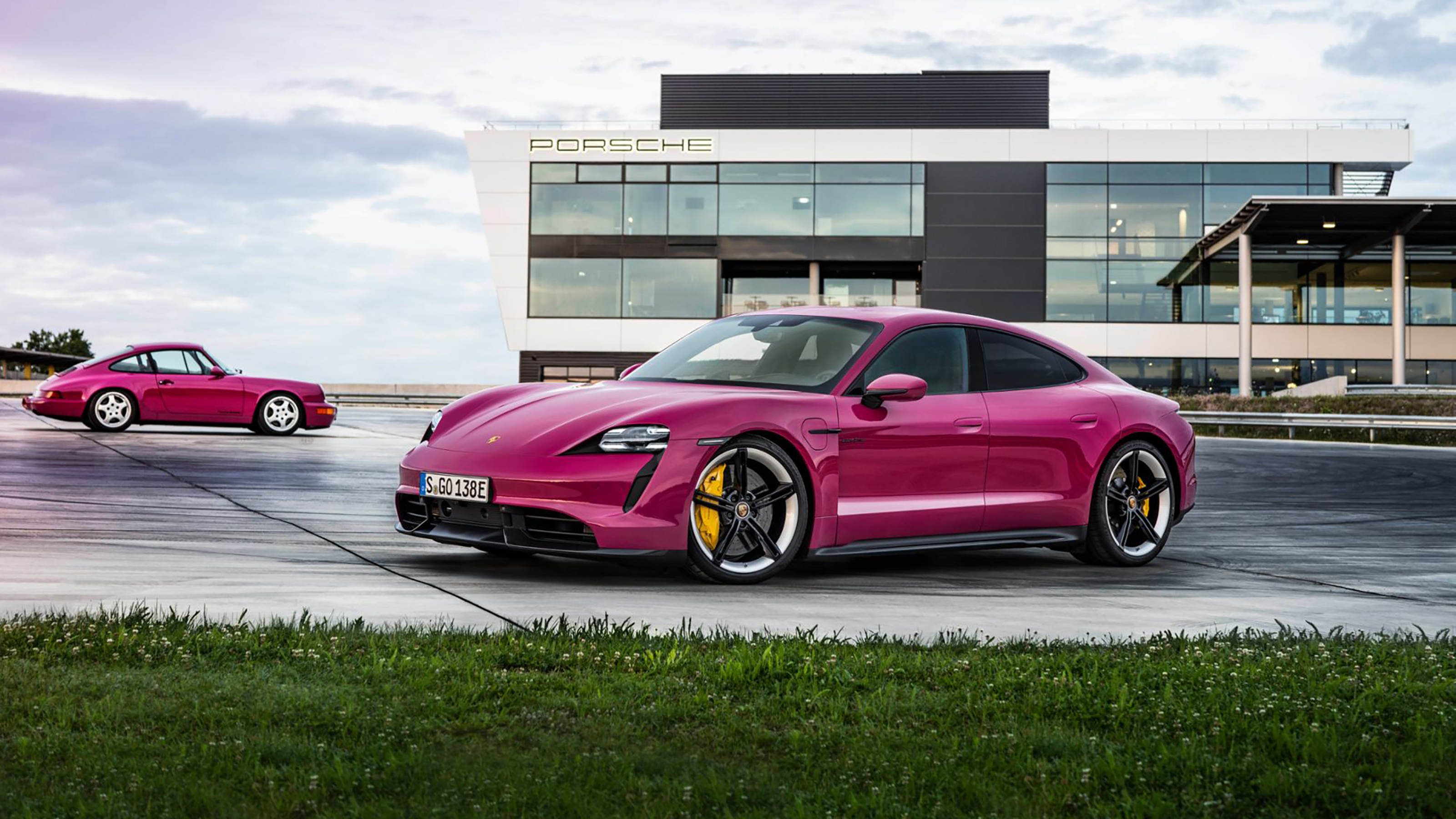 Porsche Taycan 2021 