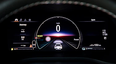 Renault Arkana - dials