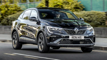 Renault Arkana - front action