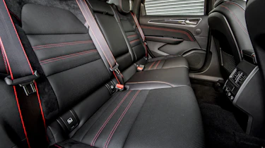 Renault Arkana - rear seats