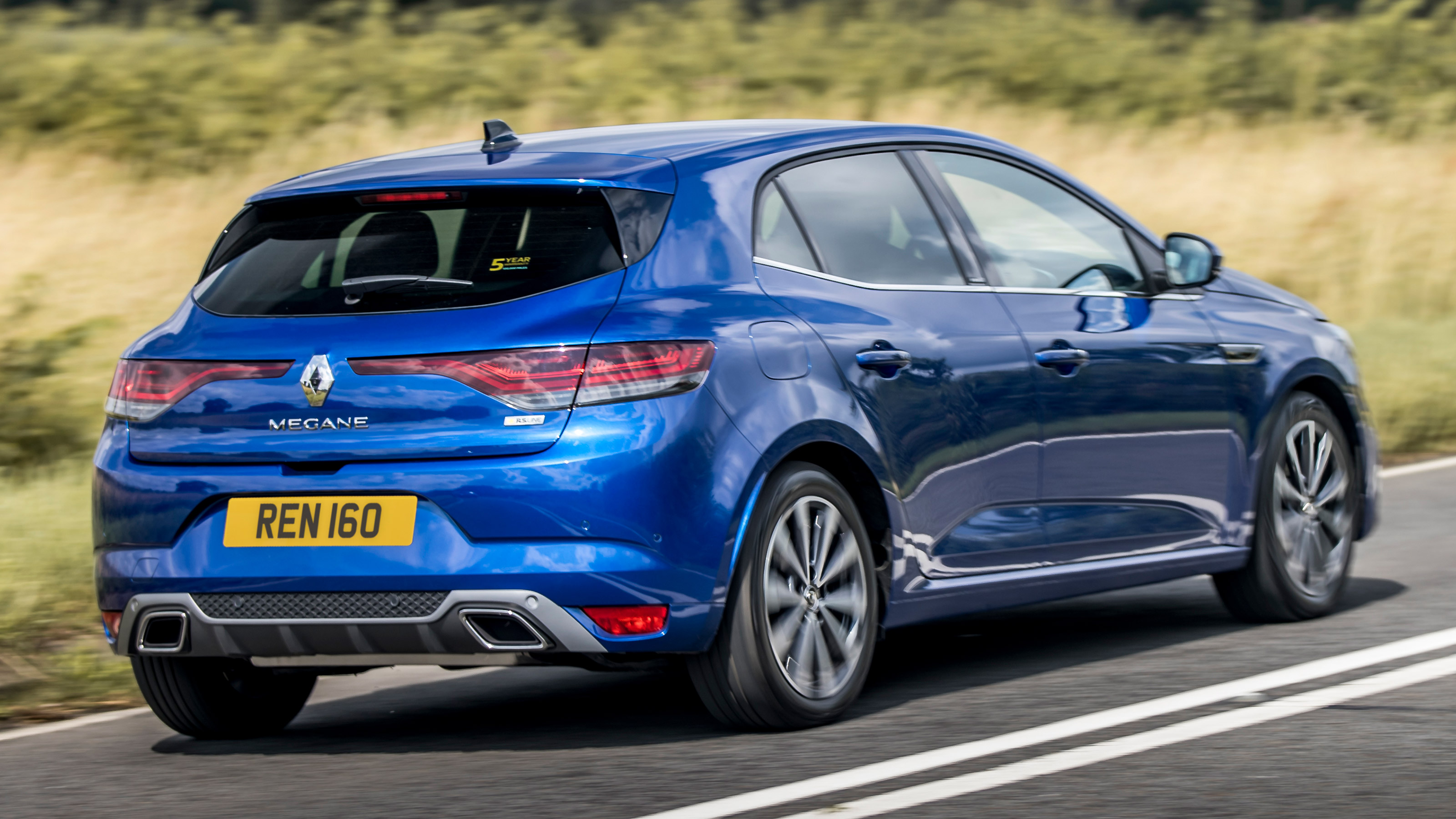 Renault Megane E-Tech PHEV - rear action