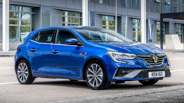 Renault Megane E-Tech PHEV - front static