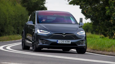 Tesla Model X - front tracking
