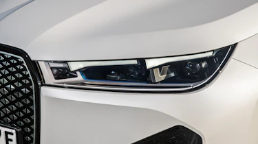 BMW iX - front light