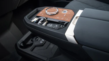 BMW iX - interior