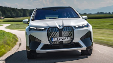 BMW iX - full front