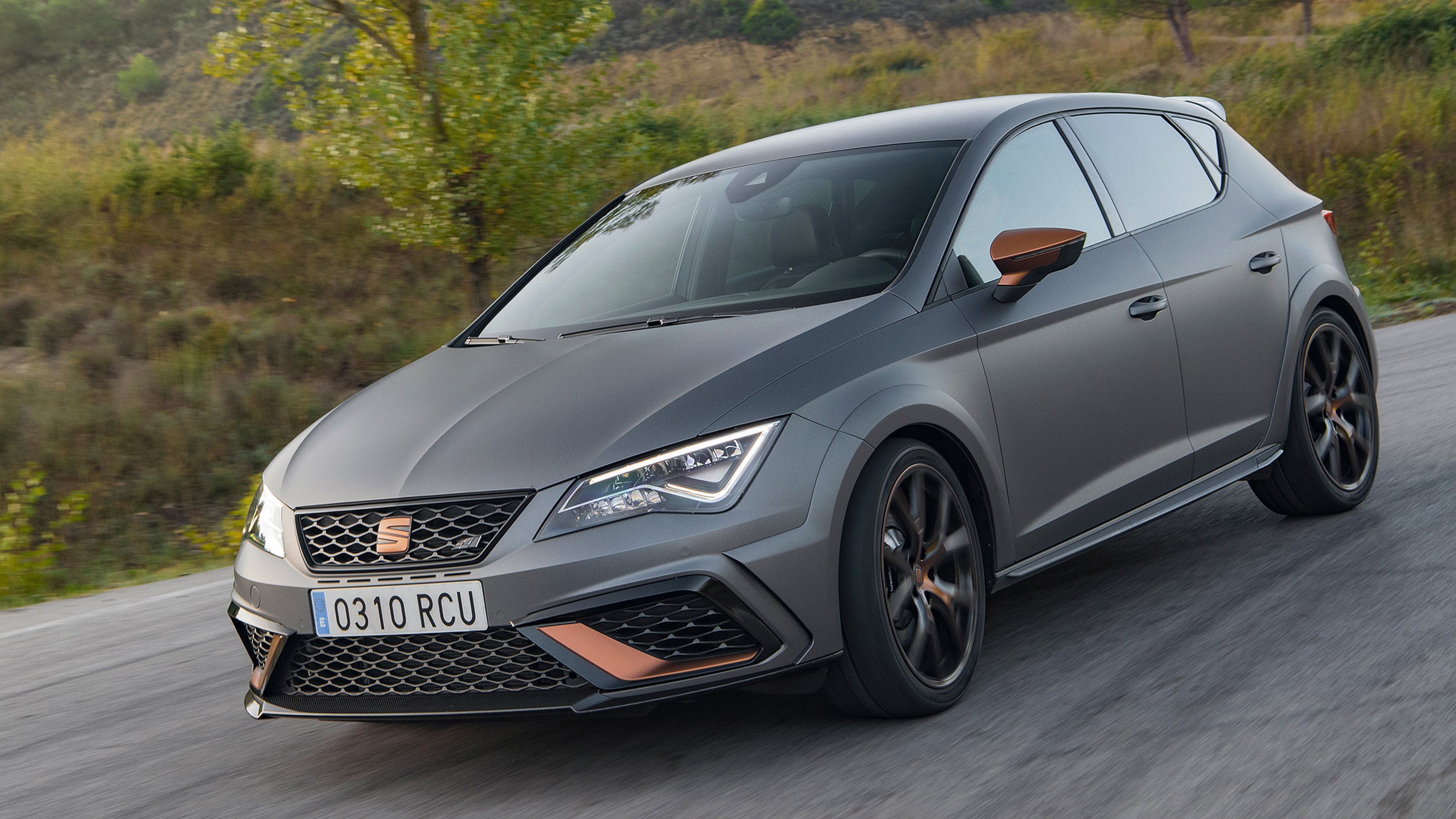 SEAT Leon Cupra R