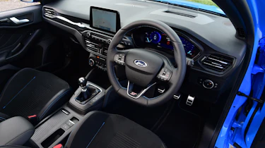 Ford Focus ST Edition - dash