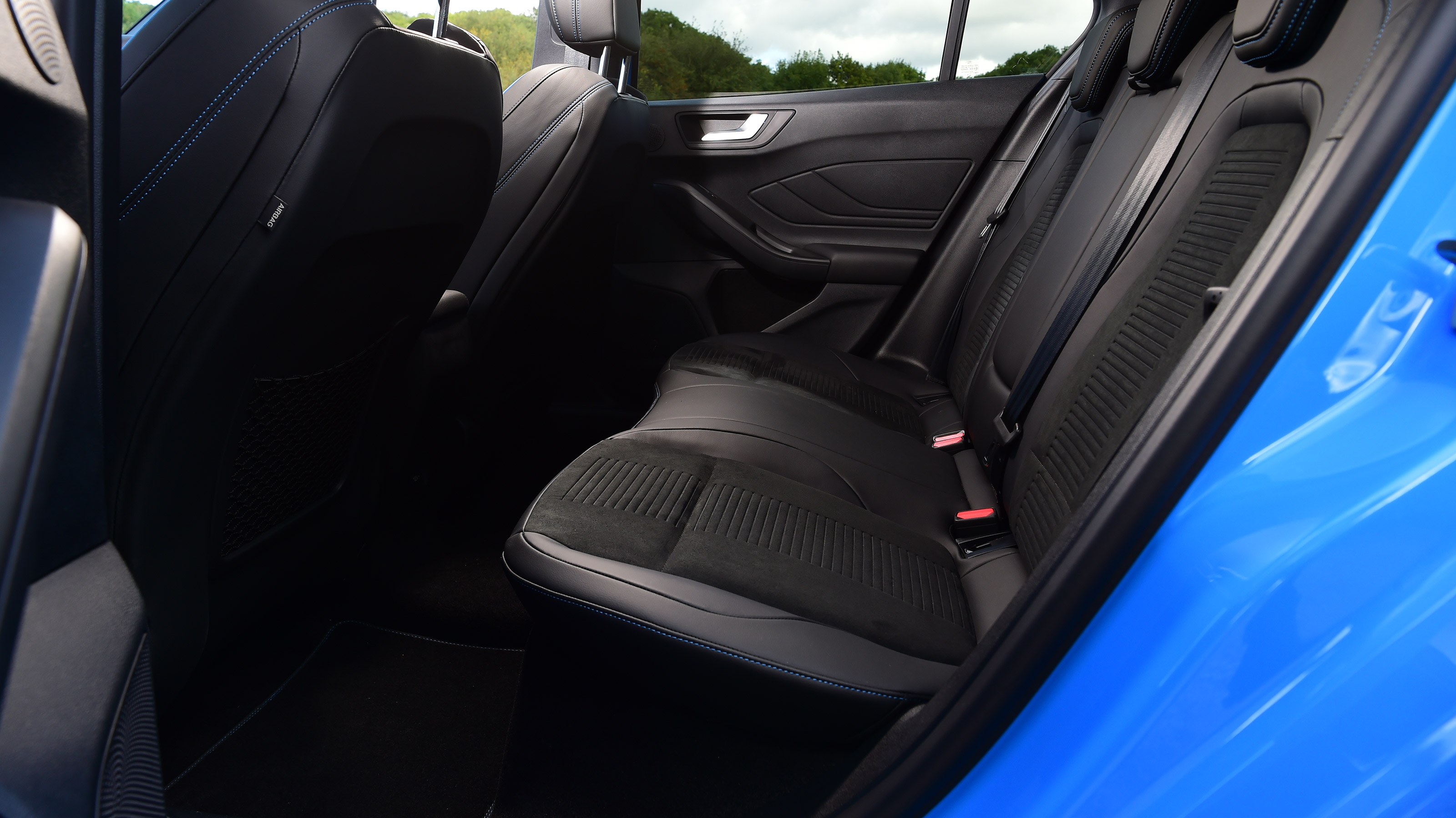 Ford Focus ST Edition - rear seats