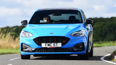 Ford Focus ST Edition - front action