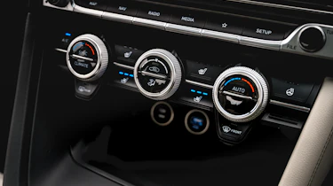 Genesis G70 - buttons