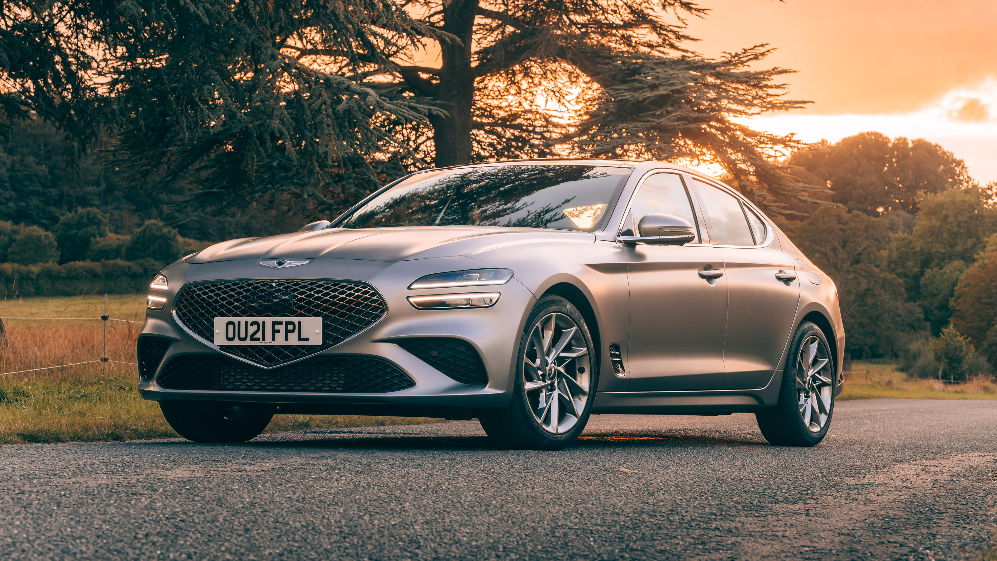Genesis G70 - front