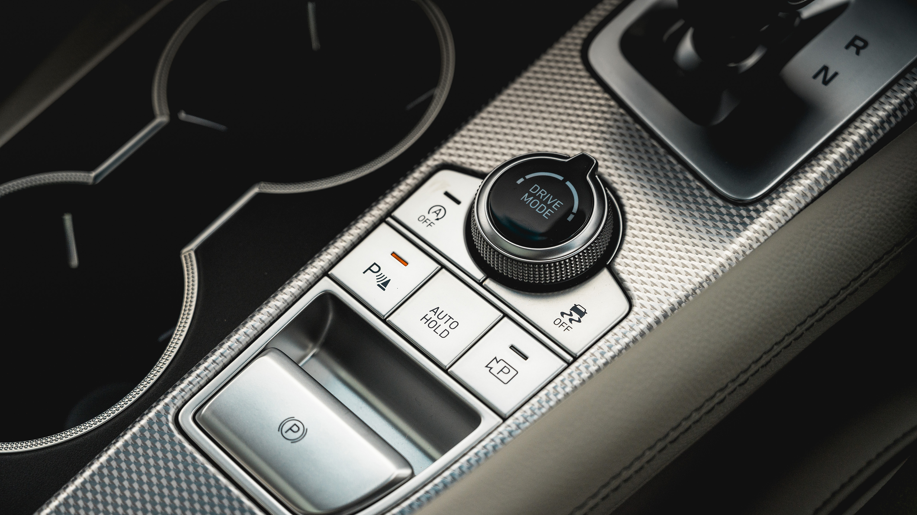 Genesis G70 - control