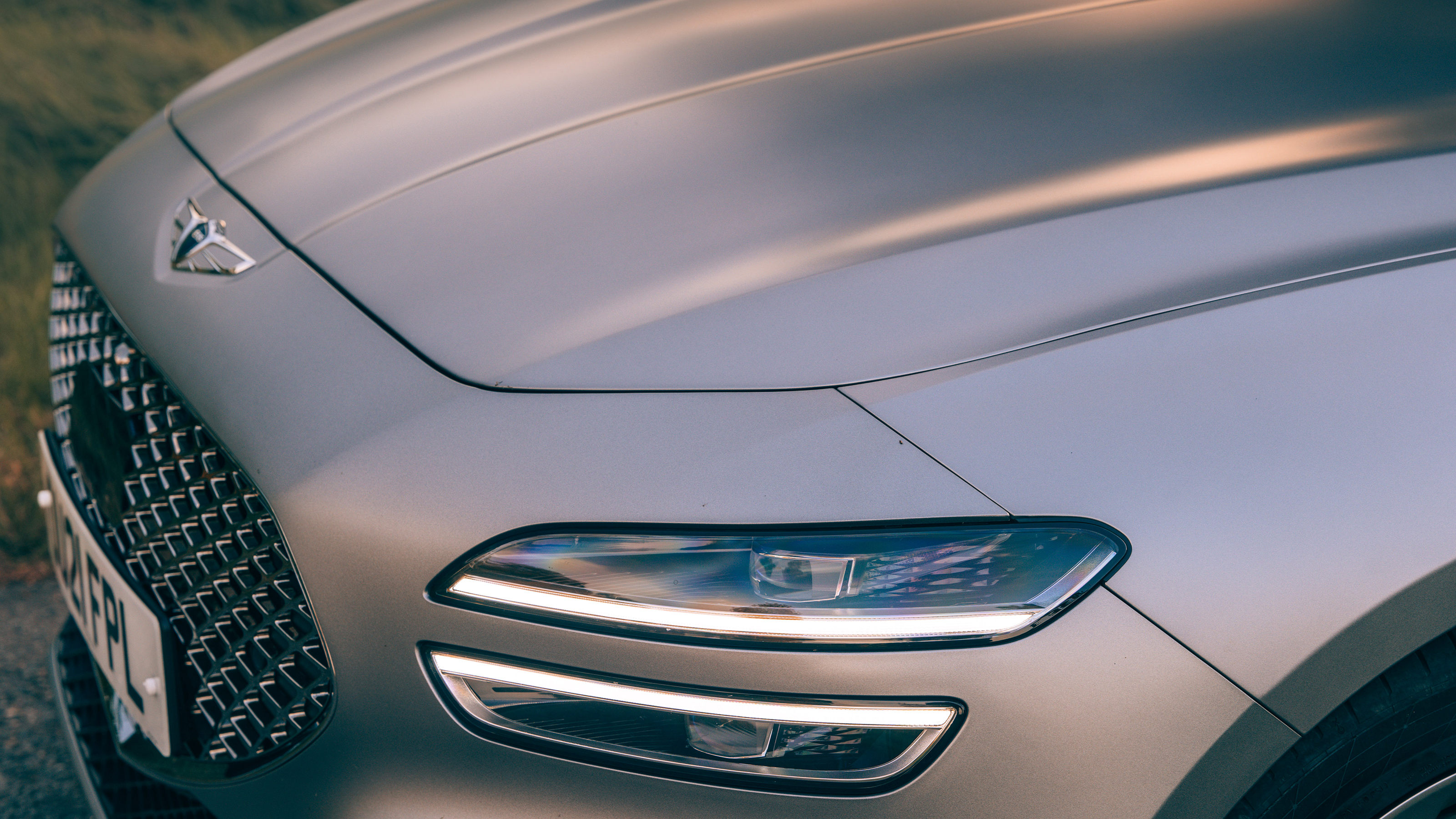 Genesis G70 - headlight