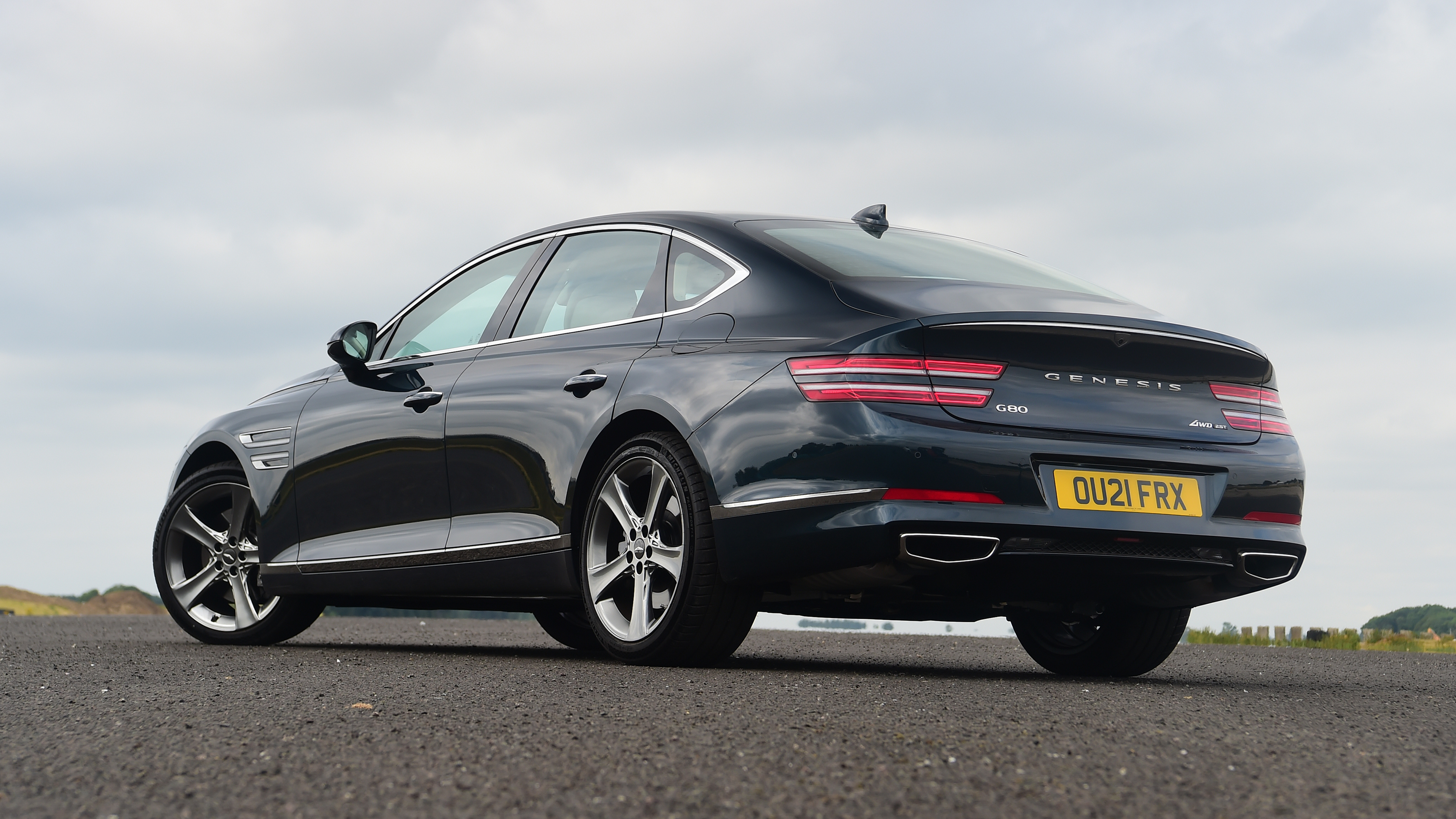 Genesis G80 - rear