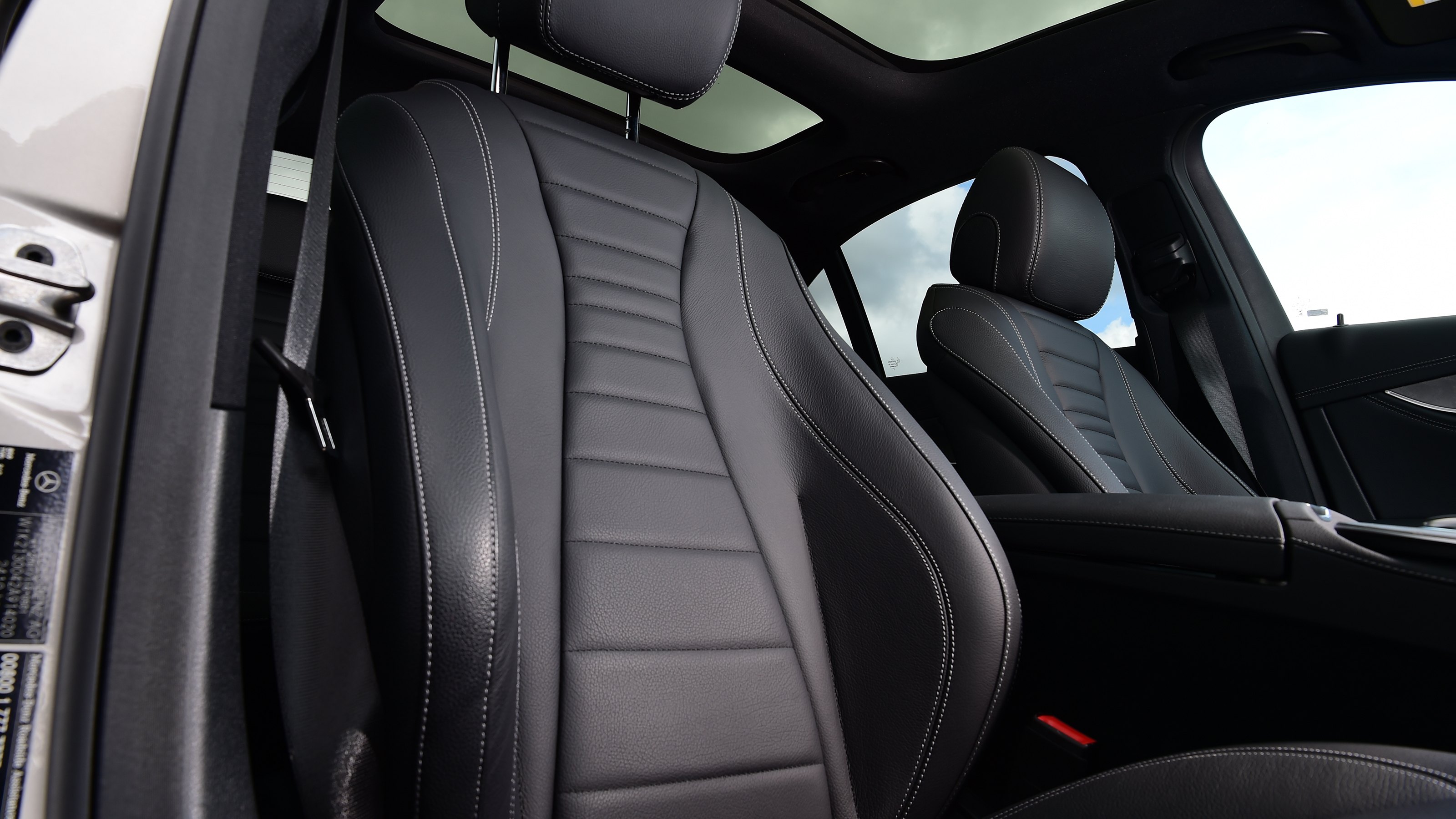 Mercedes E-Class - seats