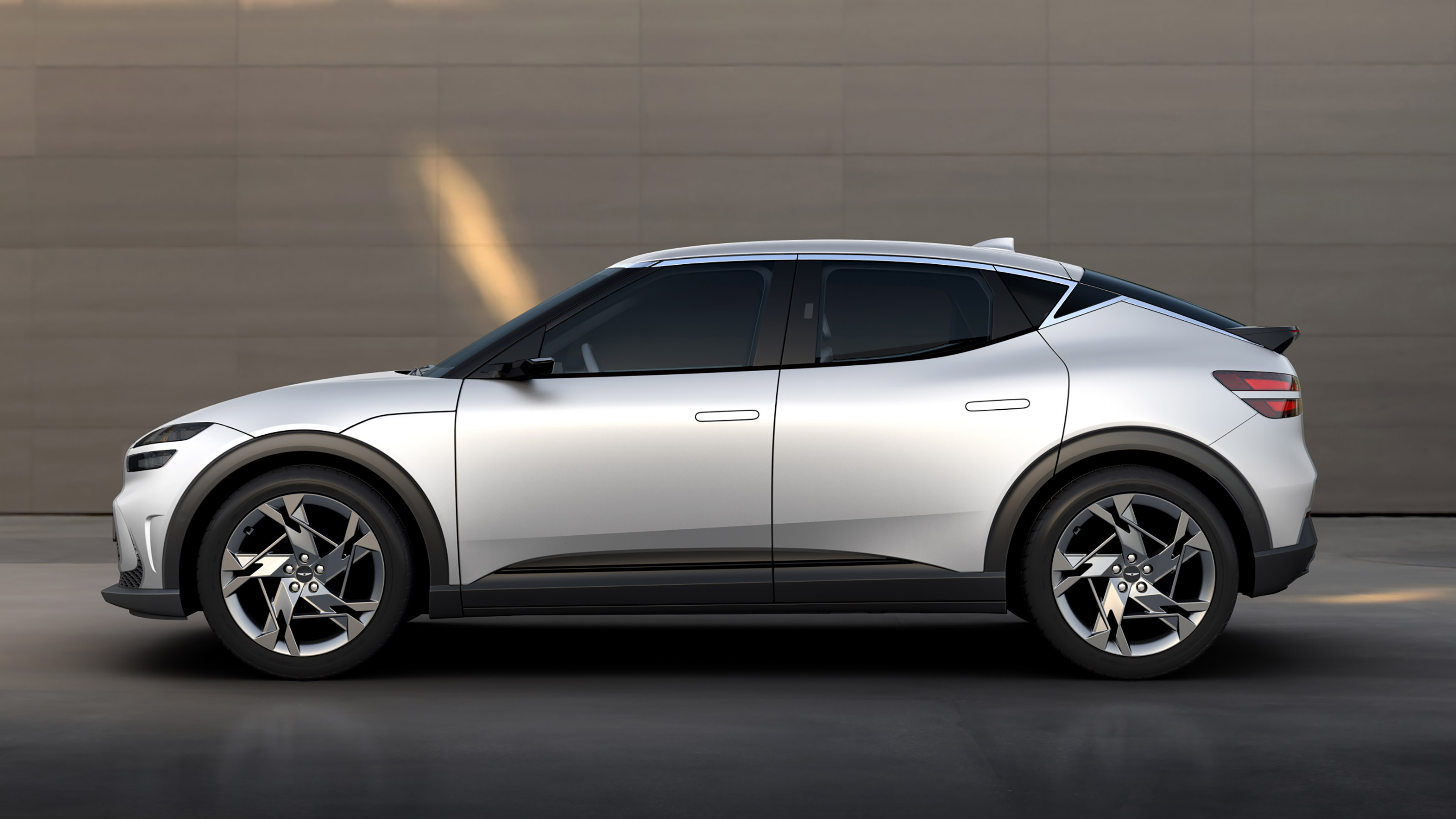 Genesis GV60 - side