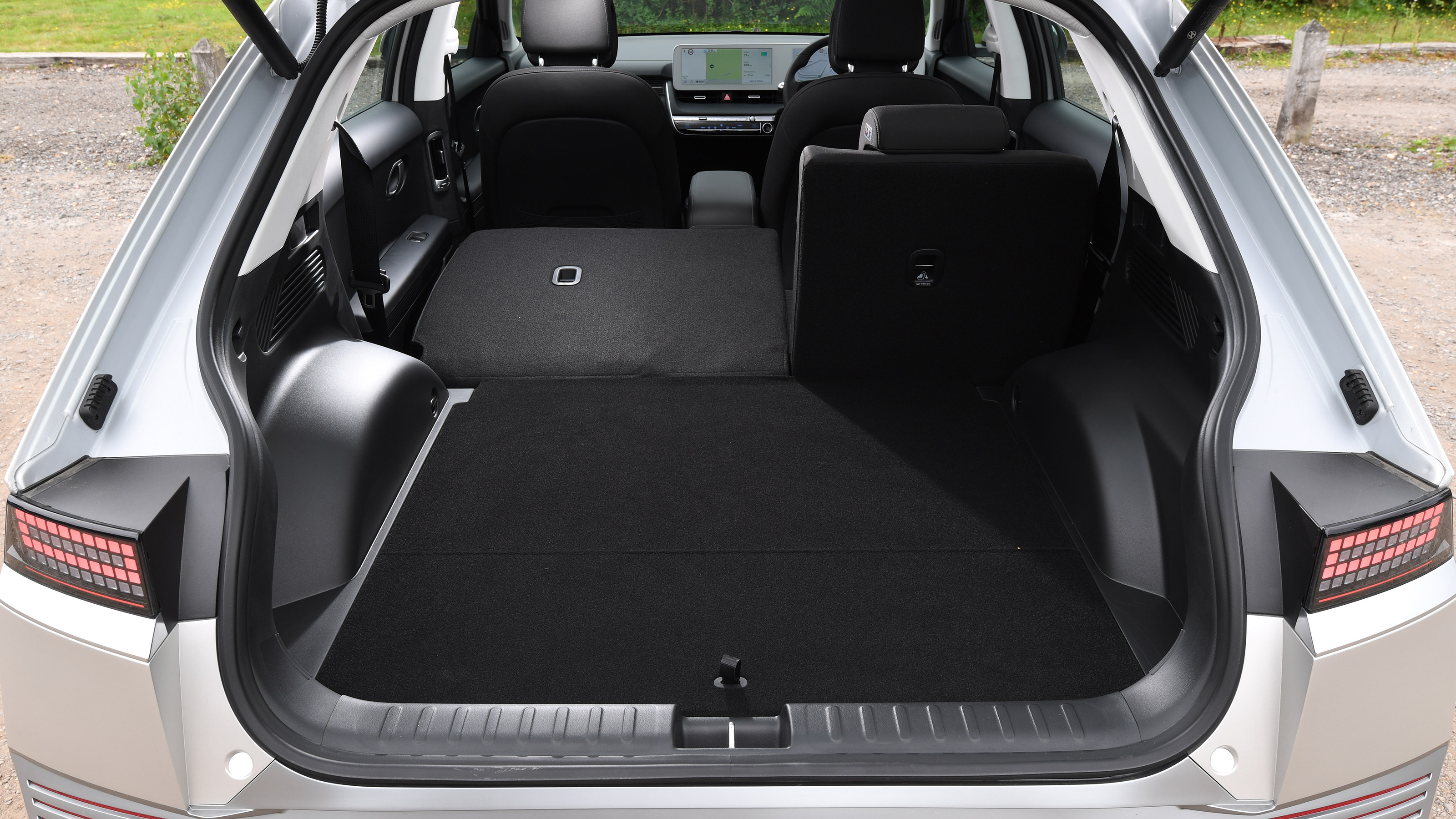 Hyundai Ioniq 5 RWD - boot