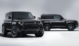 Land Rover Defender V8 Bond Edition - front